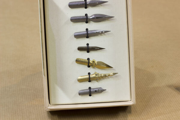 Conjunto de plumillas de época Bortoletti